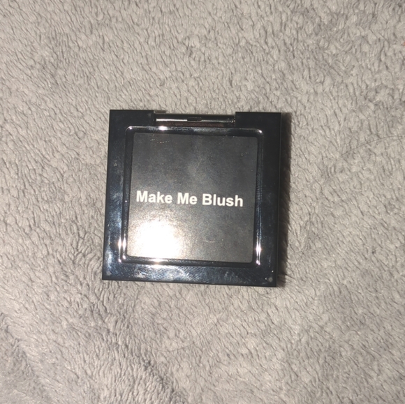 ✨Violet Voss blush - Picture 3 of 3